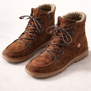 On Foot Brown Suede Lace Up Ankle Boots Made in Spain EU 40